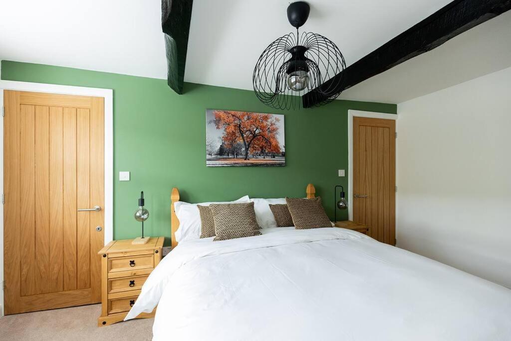 Ford Gate - Modern Luxury Cottage Based In هولمفيرث المظهر الخارجي الصورة